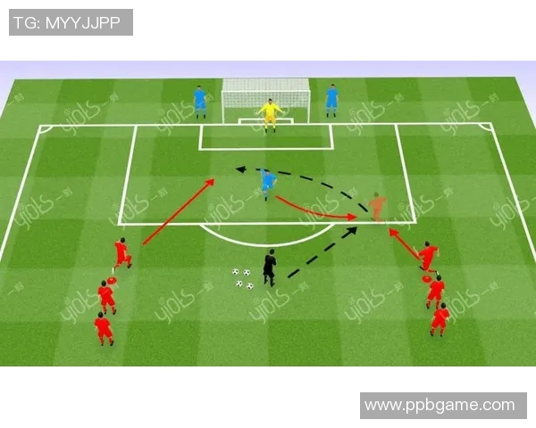 球星足球射门技巧解析与经典姿势分析助你提升进攻能力